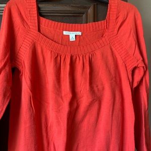 Quarter length sleeve sweater